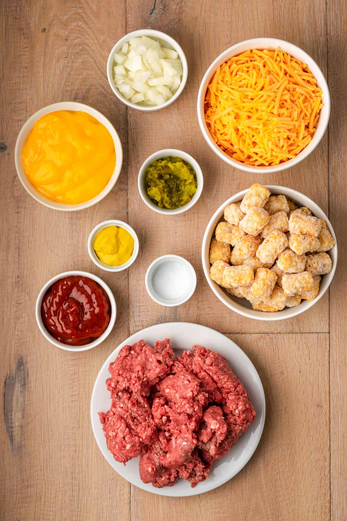 Ingredients for Cheeseburger Tater Tot Casserole.
